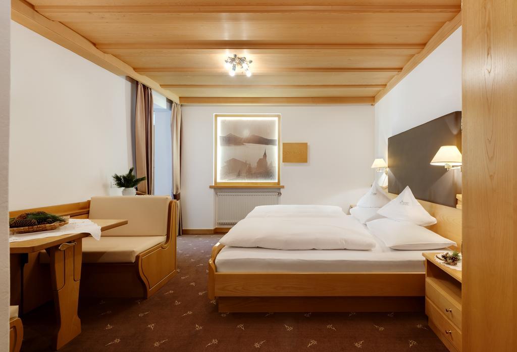Kraeuterhotel Zischghof โอแบเรกเกน ภายนอก รูปภาพ